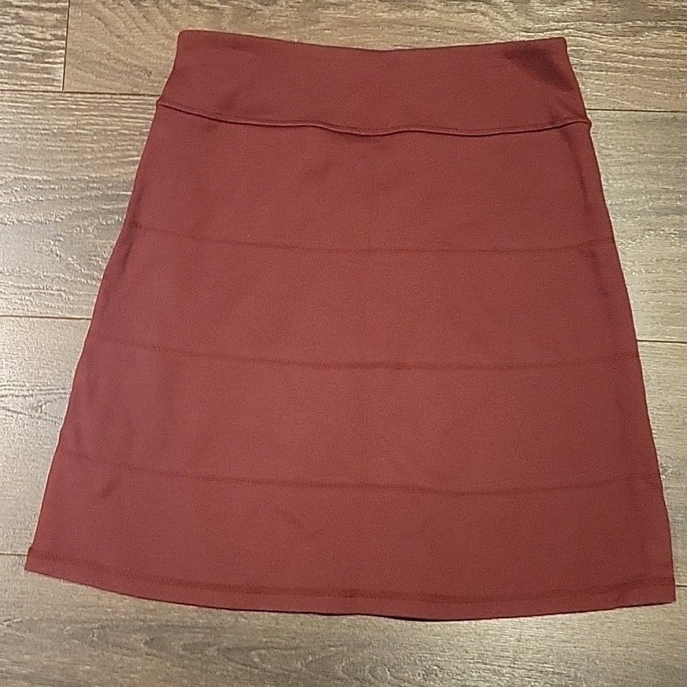 ❤️ NWOT! ATHLETA HIGH WAIST STRATA PONTE KNIT A-LINE SKIRT, XXS - Picture 7 of 7